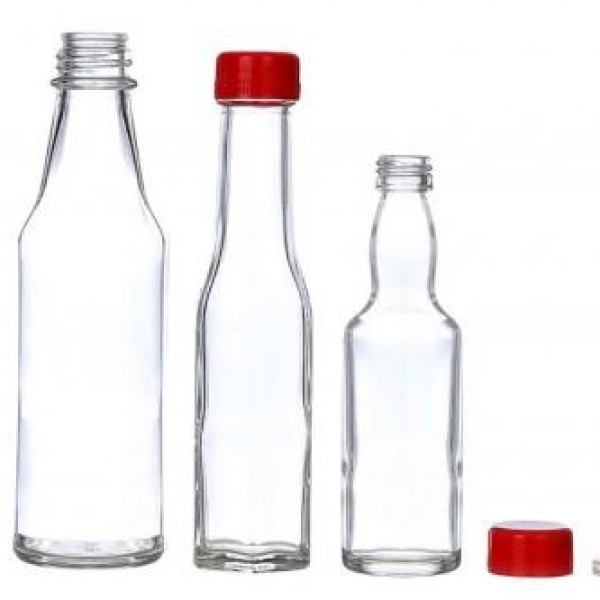 Garrafa miniatura rosca no ABC Paulista A indústria alimentícia utiliza as garrafas miniaturas em grande quantidade, as quais podem ser aderidas pela Casa dos Frascos. A Casa dos Frascos trabalha com frascos, potes e garrafas que podem ser adquiridas por pessoas físicas e jurídicas, dependendo exclusivamente da usabilidade do objeto.