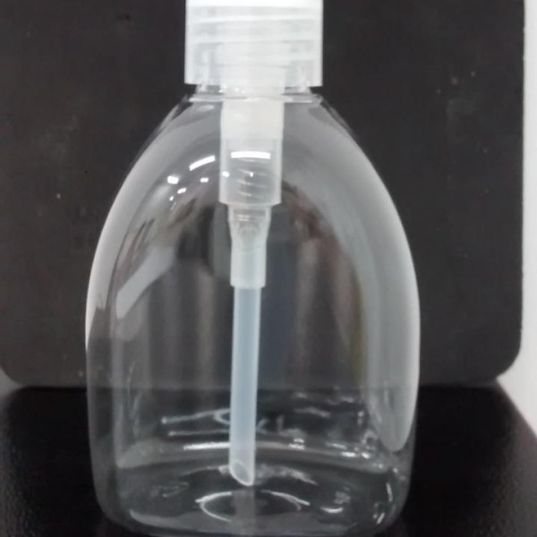 Pote de álcool em gel no Brás Ainda que não seja o momento adequado de receber visitas, algumas funções requerem a saída de casa. Por isso, também vale apostar na aquisição de potes para álcool em gel que fiquem fixados nas residências.