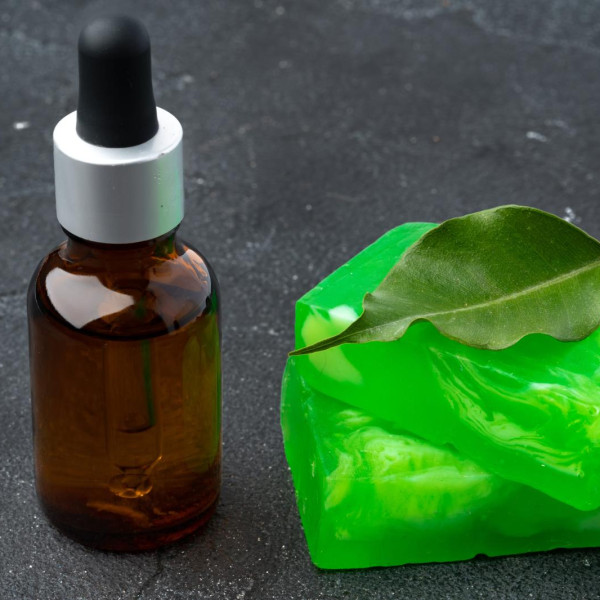 Frasco para essência em Fortaleza O frasco para essência consiste em um objeto de vidro próprio para guardar cuidadosamente óleos essenciais de todos os modelos. Adquira o seu!